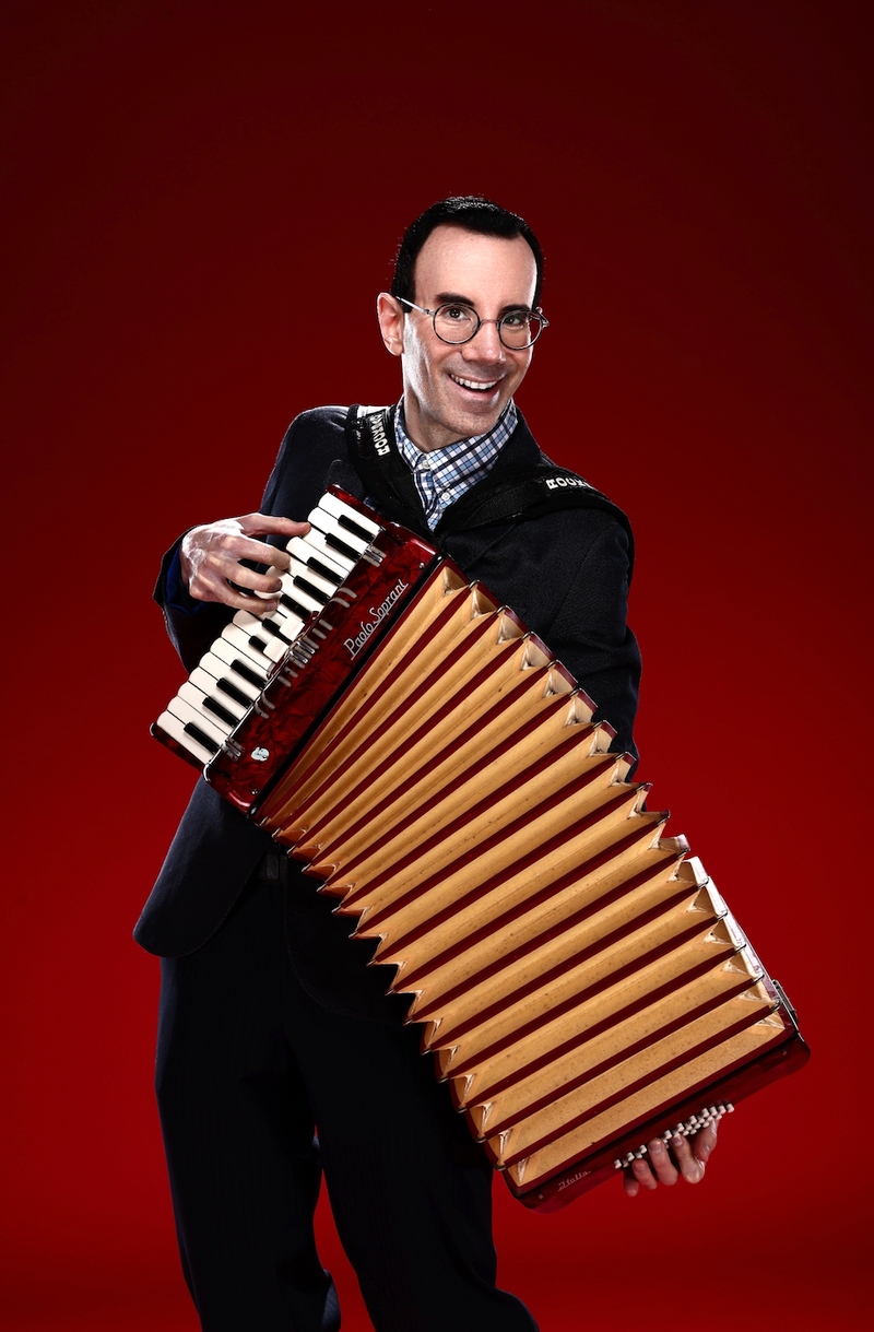 קרדיט למור צידון